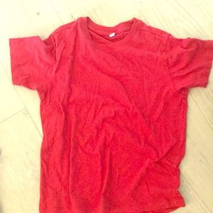 Plain red tshirt
